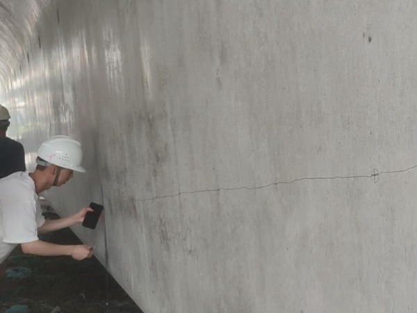 橋梁工程橋墩裂縫檢測(cè)